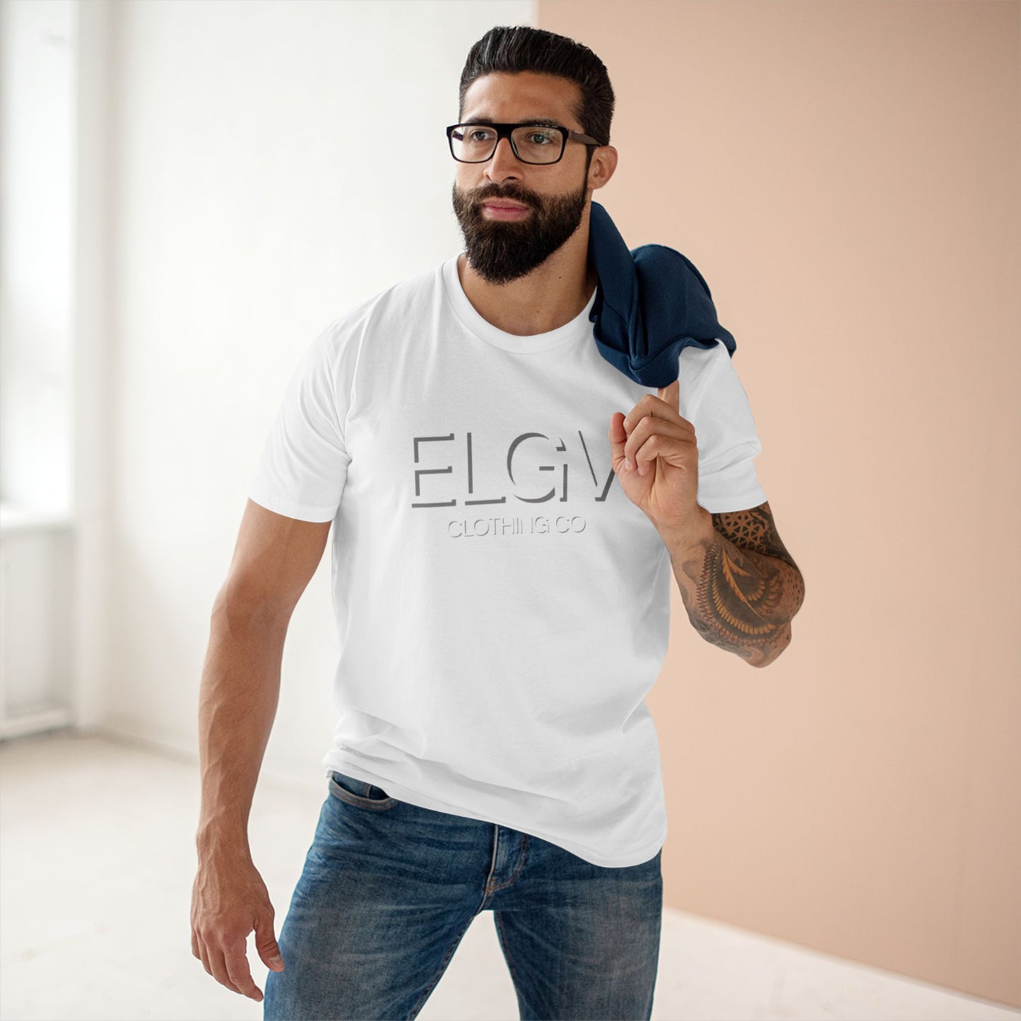 “Pure presence” tee